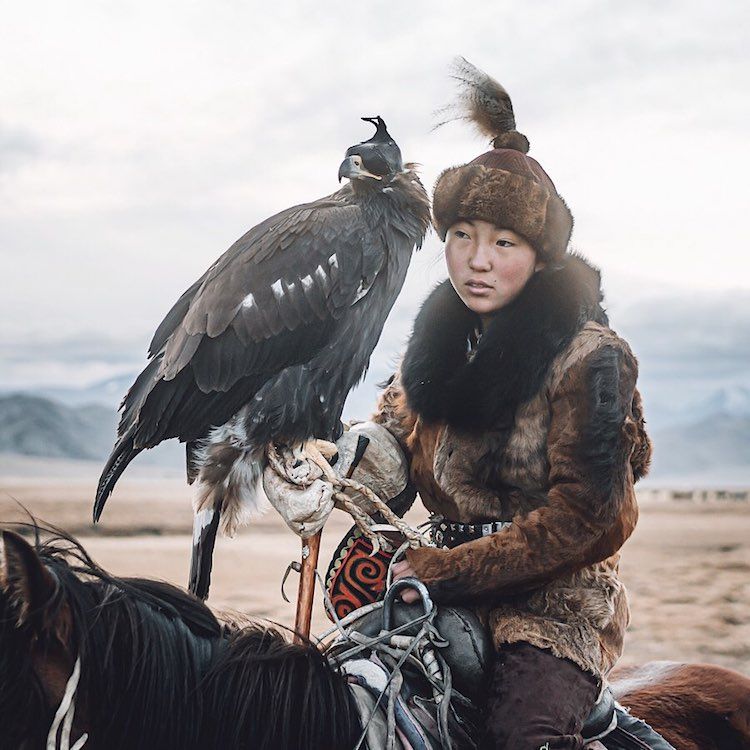 Photographer Captures One of the Last Surviving Female Eagle Hunters of Mongolia.jpeg